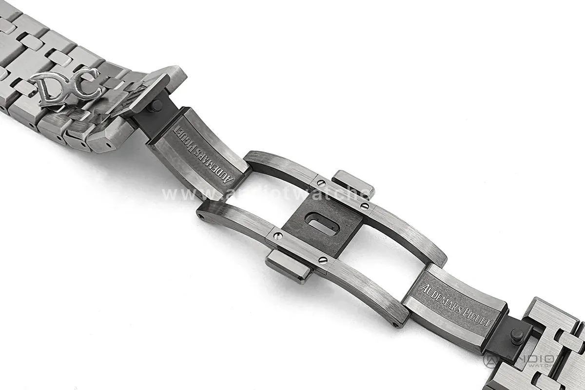 Royal Oak 15500 cadran noir – Image 8