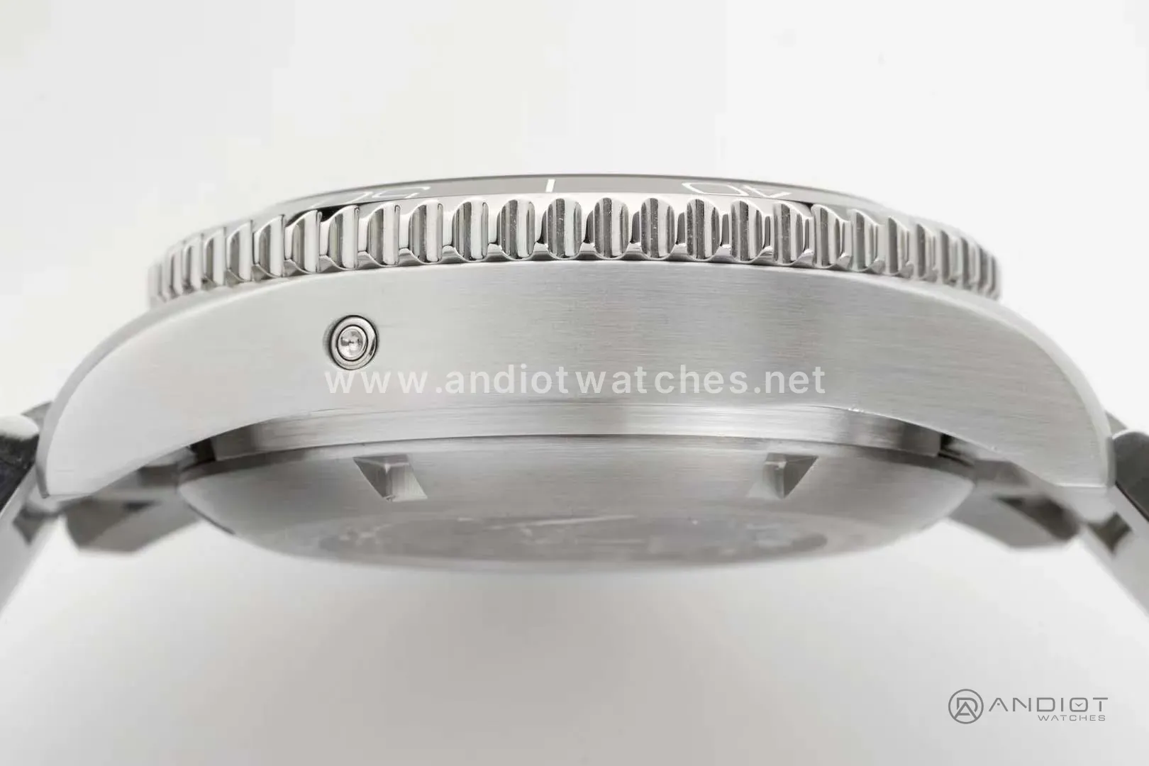 Hydroconquest cadran vert sur bracelet – Image 7