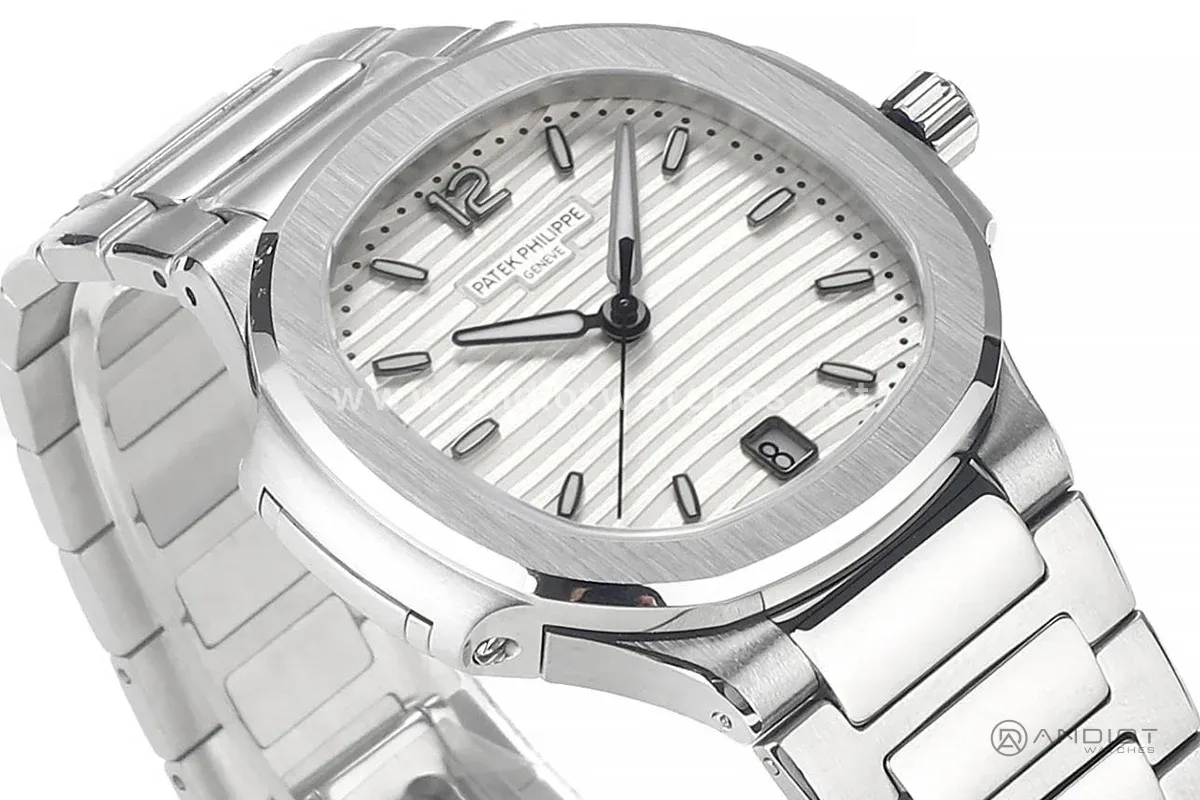 Nautilus 7118/1A-010 White Dial