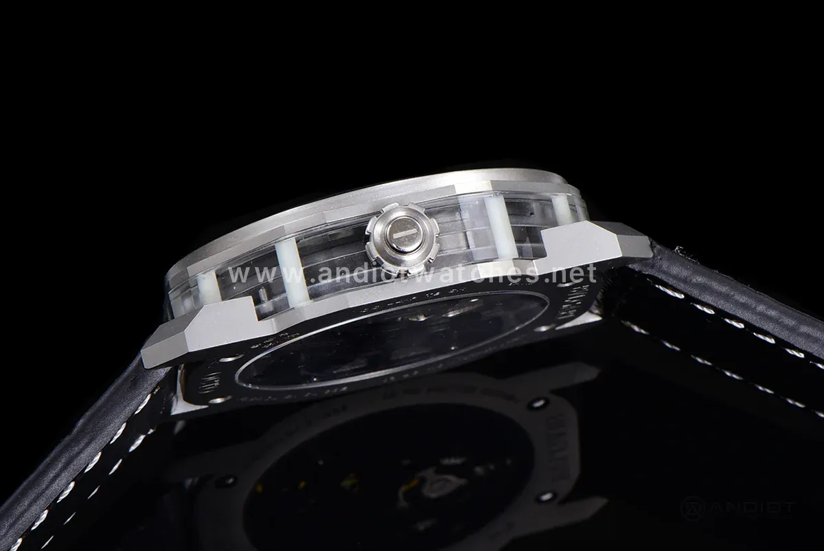 Octo Roma Watch with White Markers