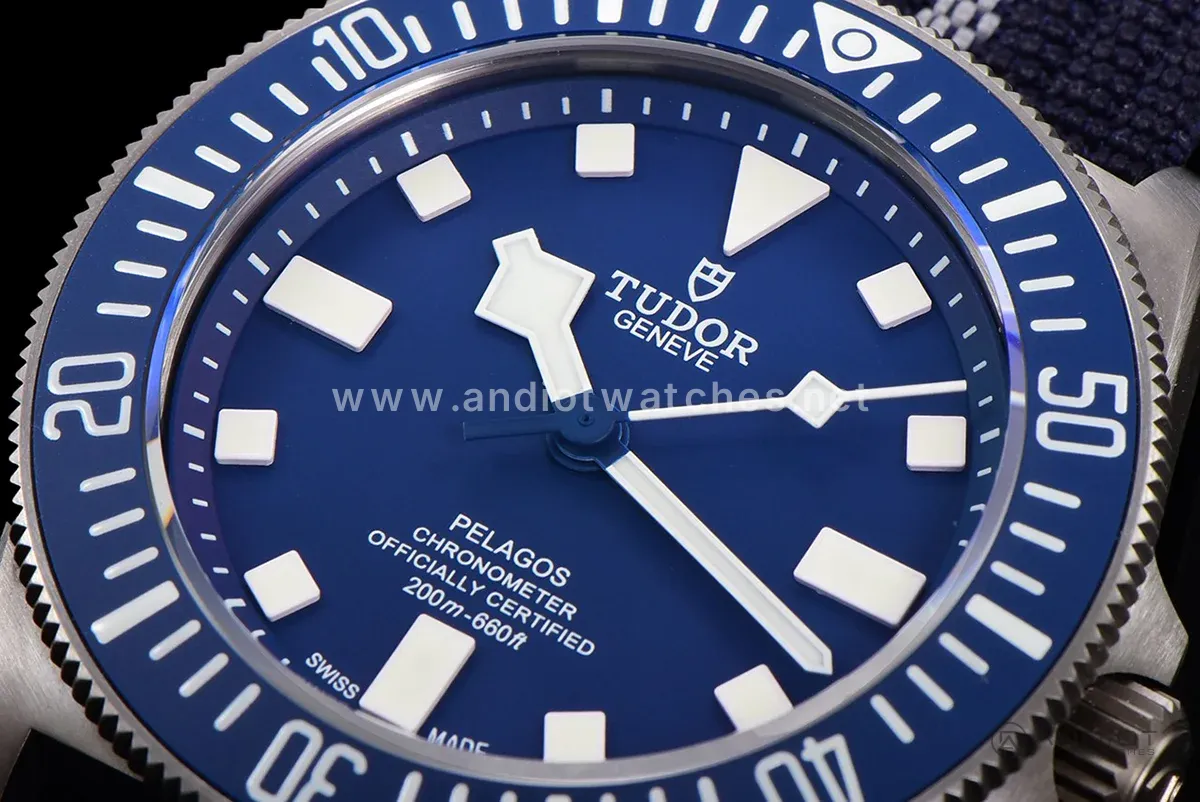 Pelagos FXD Ref. M25707B/24-0001