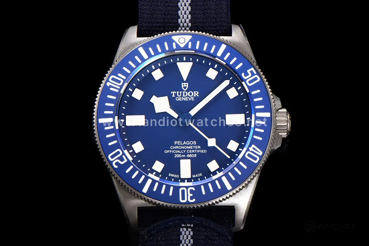 Pelagos FXD Ref. M25707B/24-0001